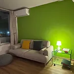 Apartment Plume Tree House