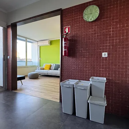 Plume Tree House Apartament *